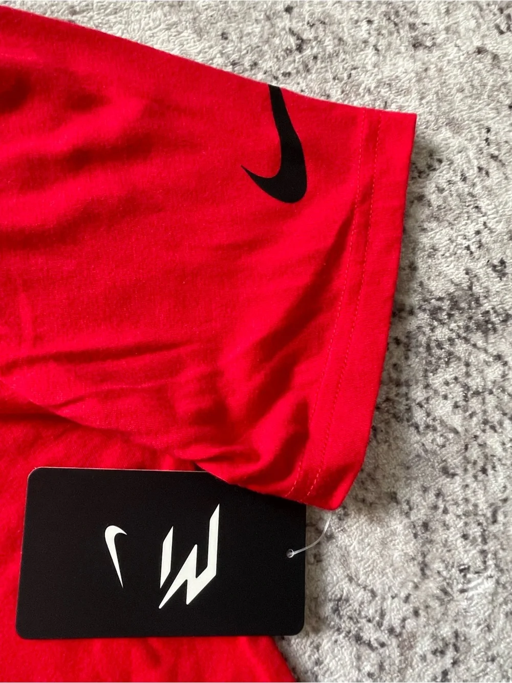 Boys youth XL NIKE t shirt red